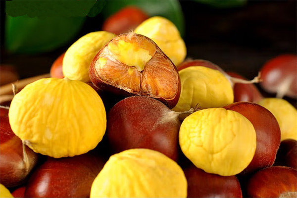 精密色差儀測定板栗果實顏色的褐變程度