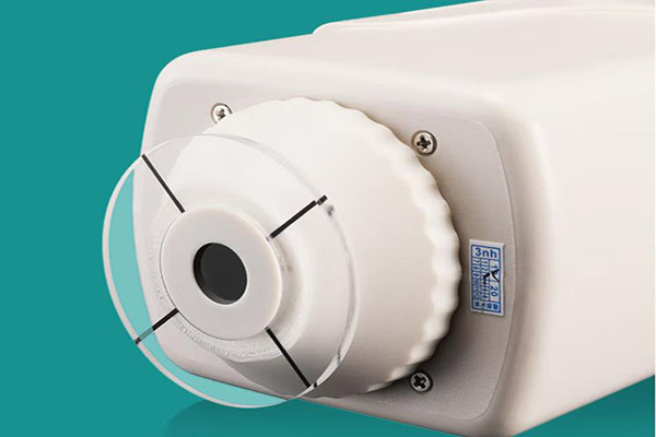 三恩時(shí)色差儀04