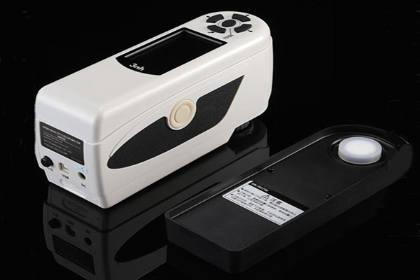 色差儀需要校正嗎？色差儀如何正確校正？