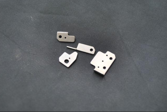 色差儀檢測(cè)金屬件的外觀顏色