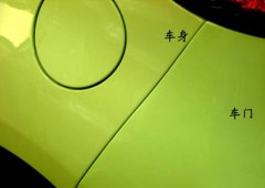 色差儀檢測車門和車身的顏色一致性